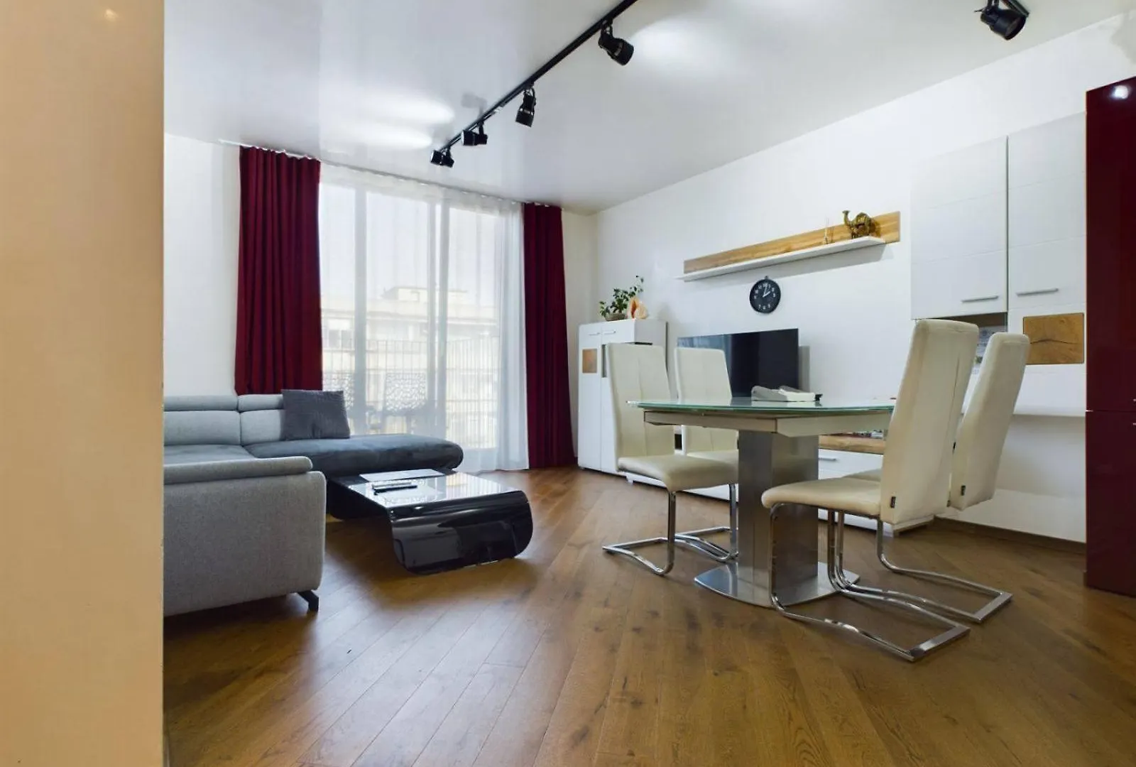Luxury Apartment In Building K55 With Free Garage Varna Bulgaria